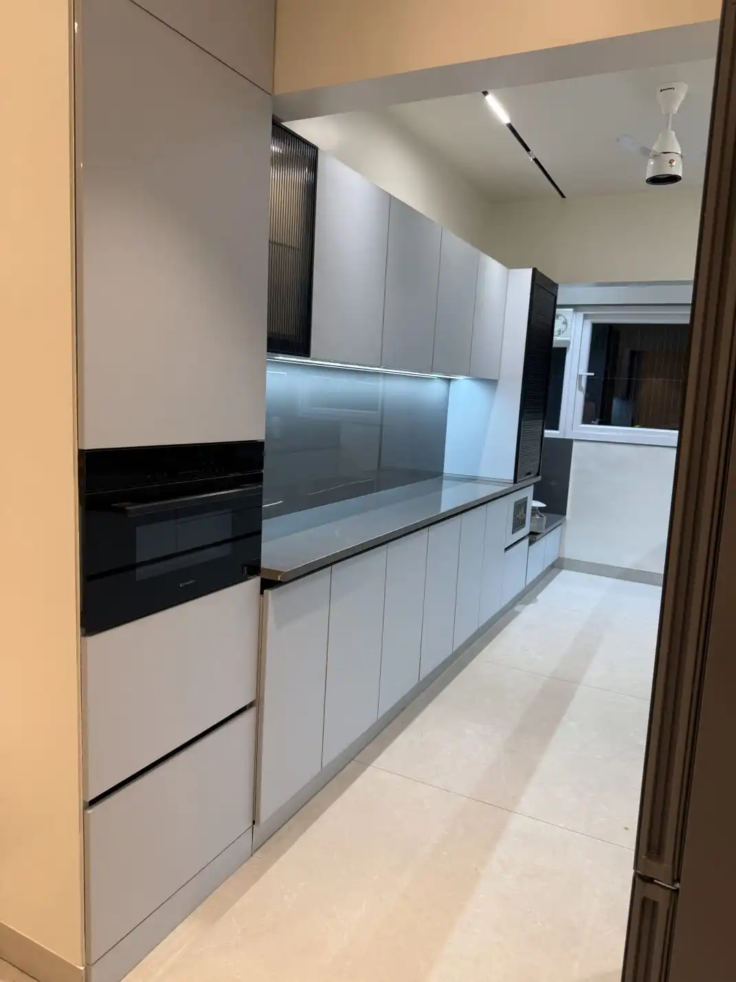 Modular Kitchen Design in Pune by Dinanath Furniture 